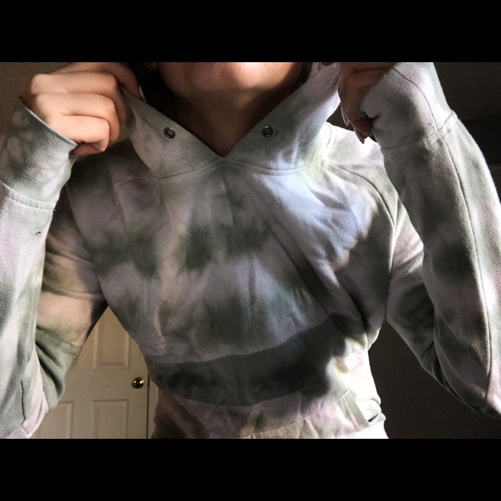 Green tie-dye hoodie